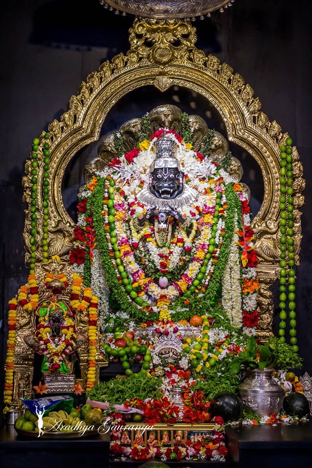 కామాసికాష్టకం